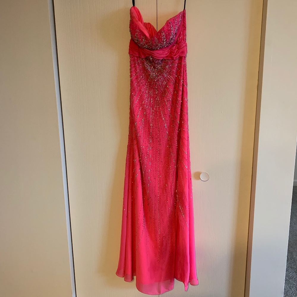 Riva Designs Prom Dress